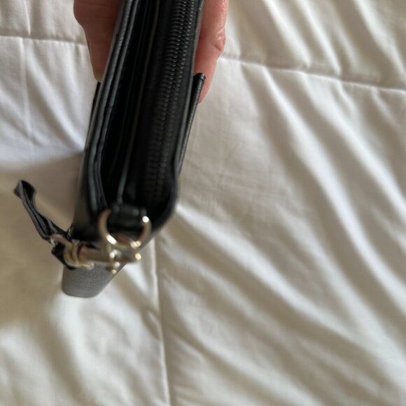 Black Faux Leather Wallet Women Wristlet Strap Multiple Card Slots Zipper Snap - Picture 14 of 15